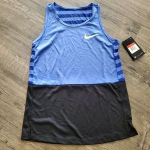 NWT Nike Workout Raceback Tanktop